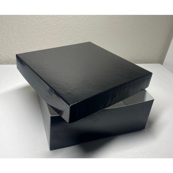 Pack of 10 - Deluxe Gift Boxes, 8 x 8 x 3", Black - Rigid & Glossy - Picture 7 of 11